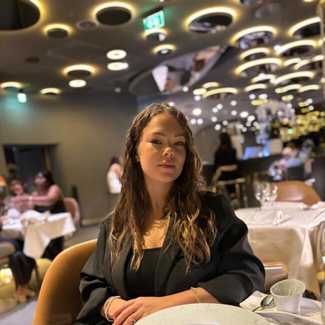 Babysitter in Tinqueux: Margaux