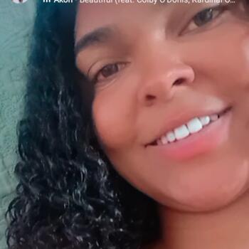 Emprego de babá em Brumadinho: emprego de babá Bruna