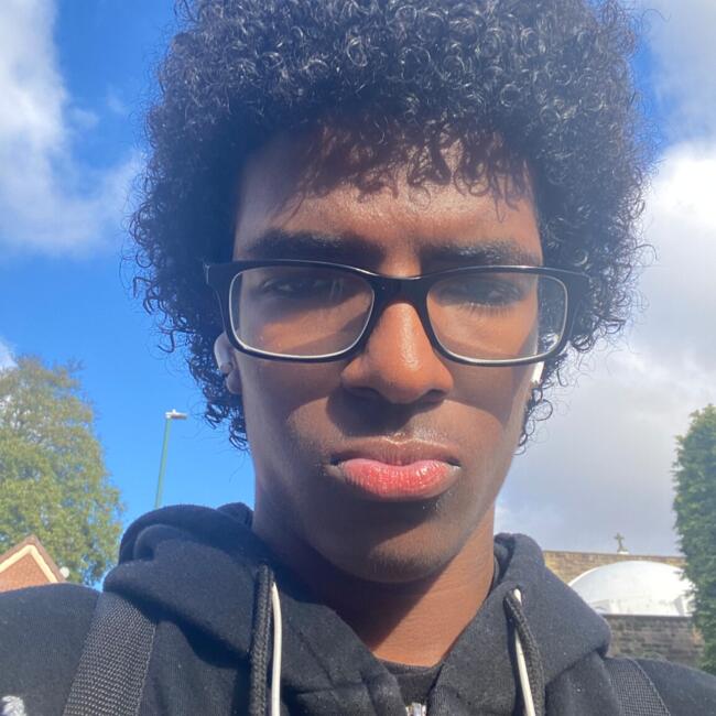 Babysitter in London: Akram