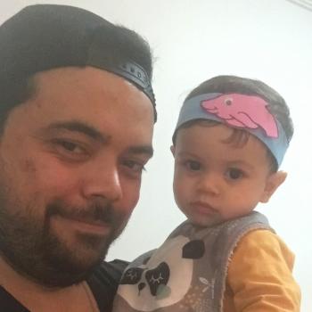 Emprego de babá em Taubaté: emprego de babá Yuri