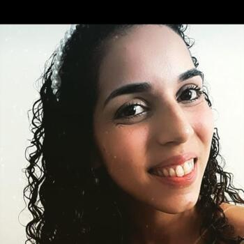 Ama em Porto: Débora