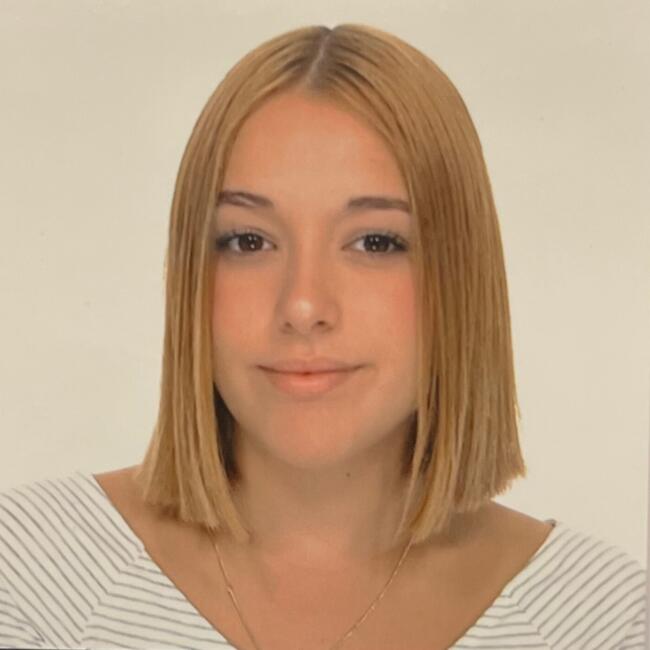 Canguro en Chipiona: Sheila Domenech Cascobelo