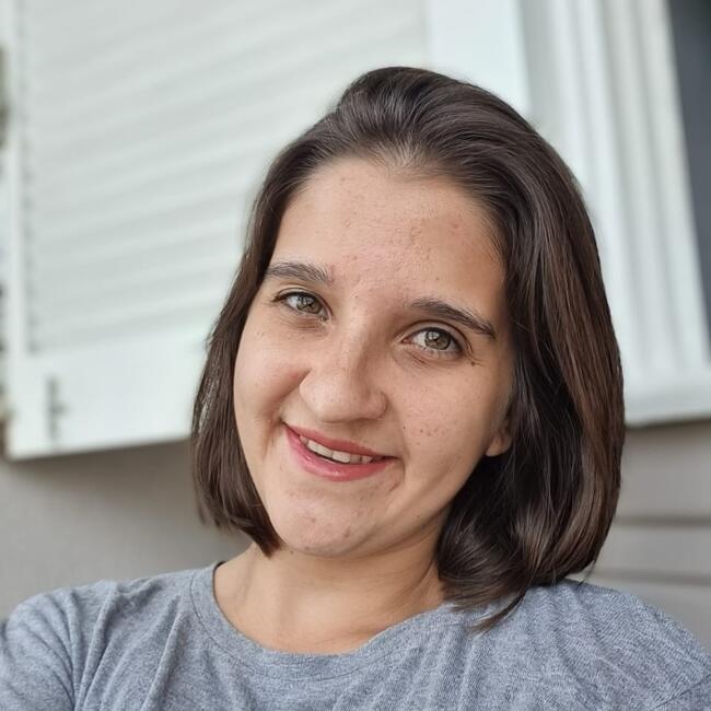 Babysitter in Joinville: Jaqueline