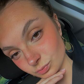 Babysitter in Quimper: Maëva