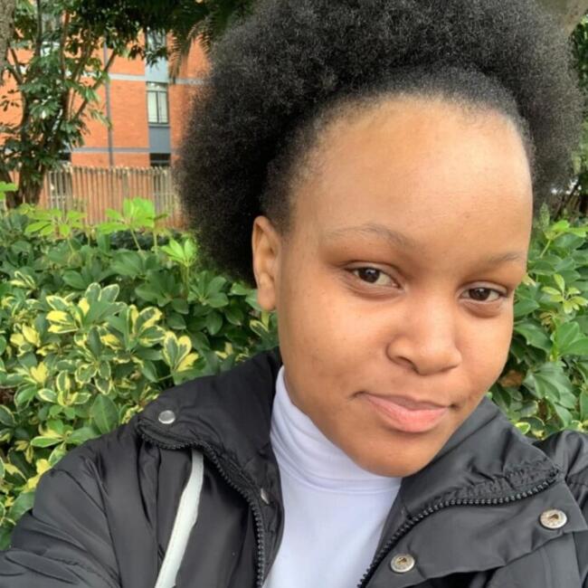 Babysitter in Berea: Melisa