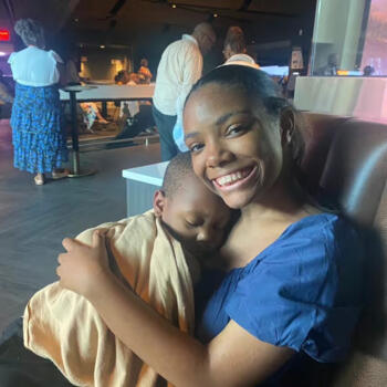 Babysitter in Cherry Hill: D'Niese