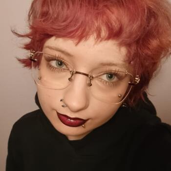 Babysitter in Sarcelles: Andra