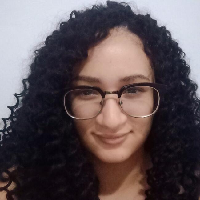 Babysitter in Goiânia: Beatriz