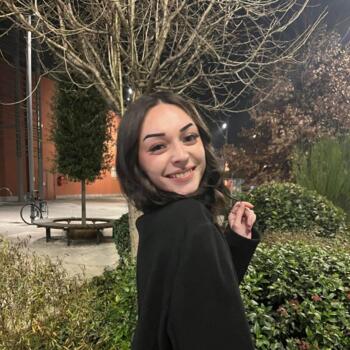 Babysitter a Collegno: Ilaria