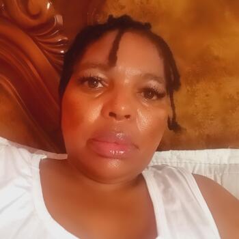 Babysitter Cape Town: Thobisa