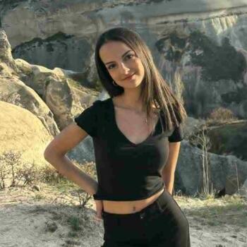 Babysitter in Charleroi: Donia