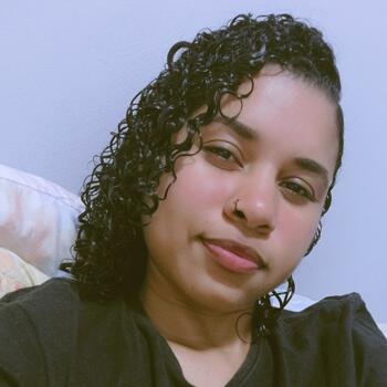 Babá em Recife: Heloisa