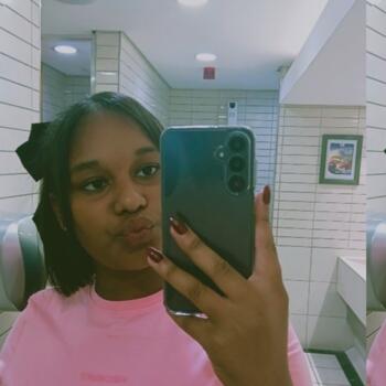 Babysitter in Stellenbosch: Kourtney