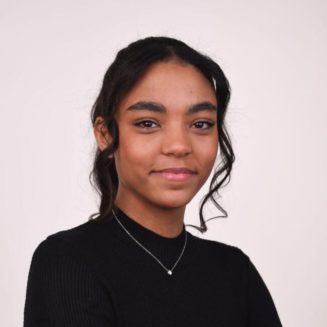 Babysitter a Maur: Latifa