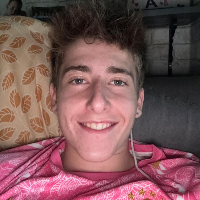 Babysitter in Étampes: Nathan