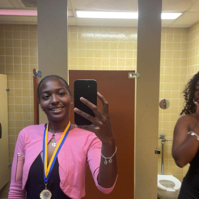 Babysitter in DeSoto: Daila