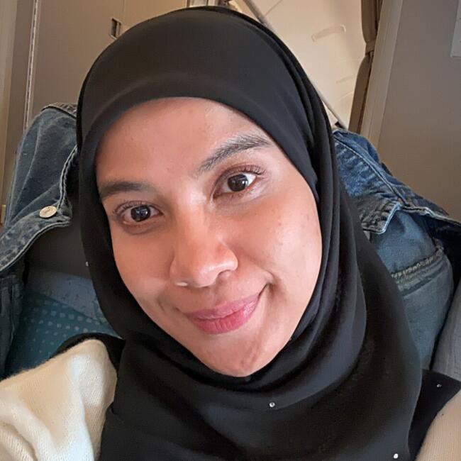 وظيفة جليسة أطفال في دبي: Nadia