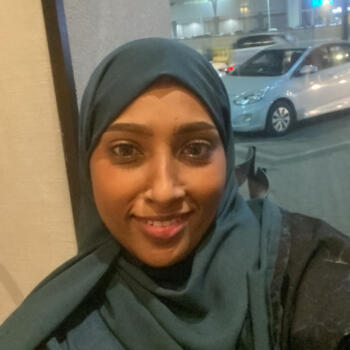 Babysitter Jeddah: Fatima