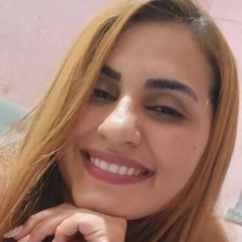 Babysitter Fortaleza: Luana