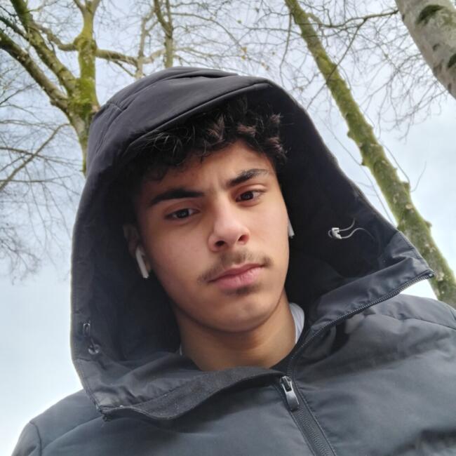 Babysitter in Etterbeek: Farouk
