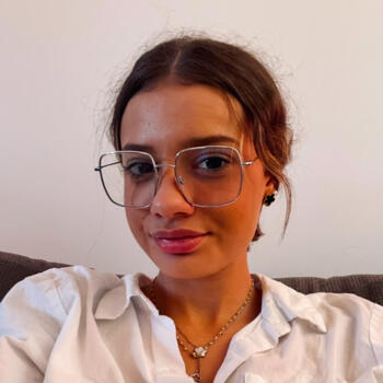 Baby-sitter à Monbalen: Maelle