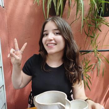 Niñera en Santiago de Chile: RAYEEN SIMONNE