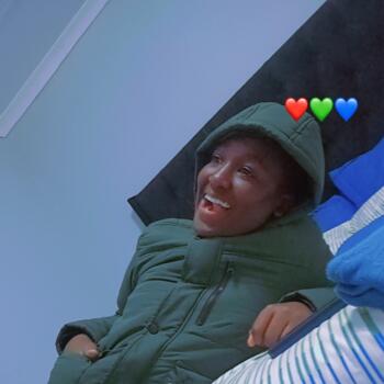 Babysitter in eMbalenhle: Mpendulo