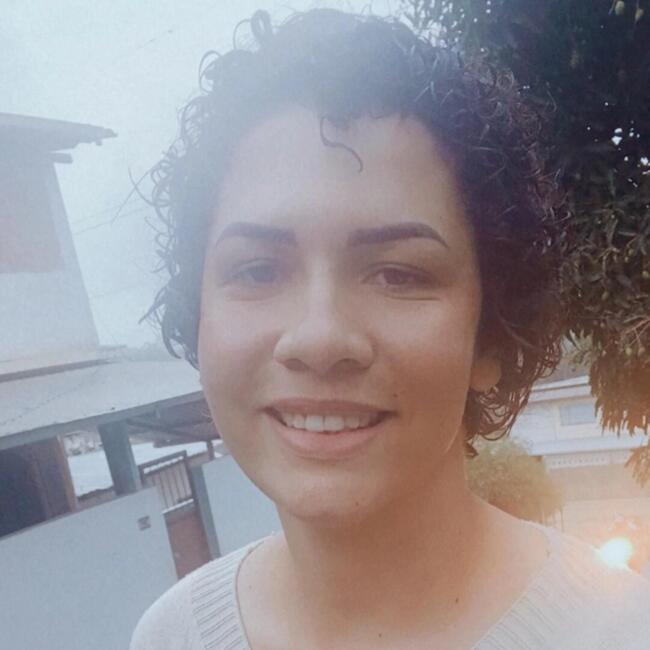 Babysitter in Cachoeiro de Itapemirim: Gabriela