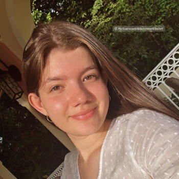 Niñera en Sabanilla: Nicole