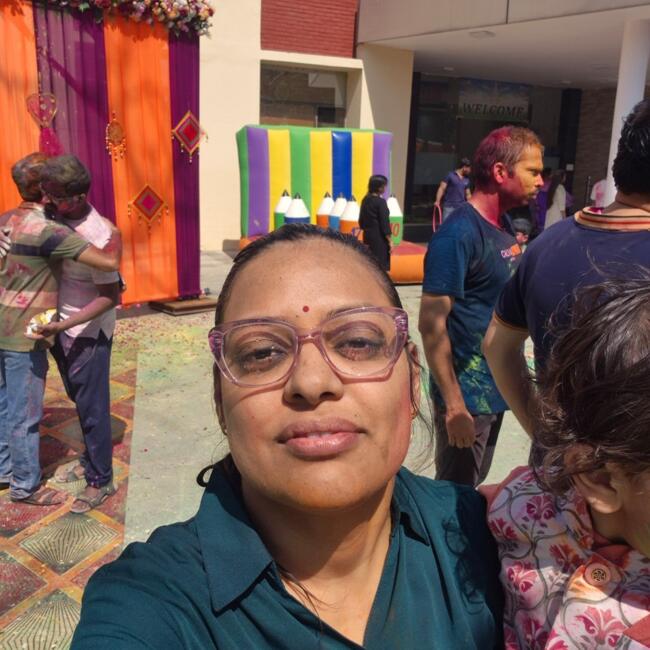 Babysitting job in Faridabad: Jaya