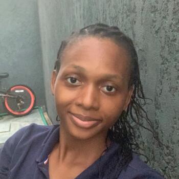 Babysitter in Lagos: Amara
