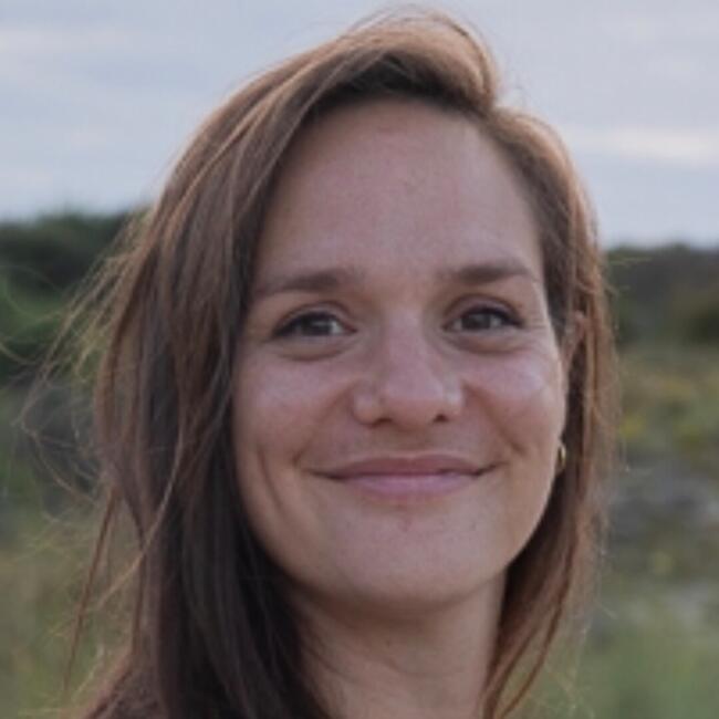 Babysitting job in The Hague: Evelien