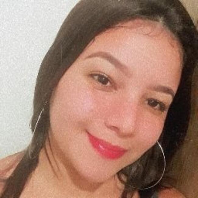 Babysitter in Brasília: Carla
