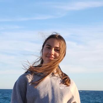 Babysitter in Halle: Lucy