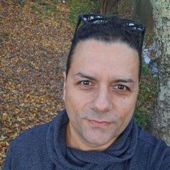 Trabalho de babysitting em Vila Real: Trabalho de babysitting Helder