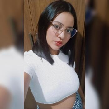 Babysitting job in Curitiba: babysitting job Thayna