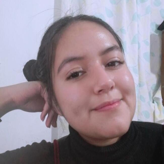 Niñera en Los Olvera: Andrea Mendieta