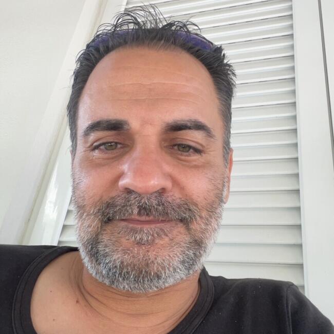 Babysitting job in Dafni: ΓΕΩΡΓΙΟΣ