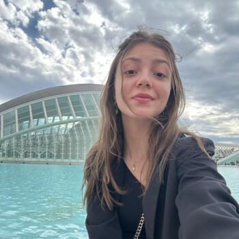 Babysitter a Fidenza: Adelina