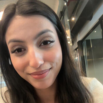 Babysitter Hawalli: Shriya