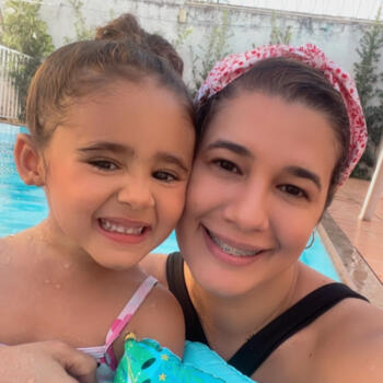 Emprego de babá em Macapá: emprego de babá Priscila