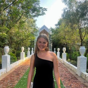 Babysitter in Hartbeespoort: Menike