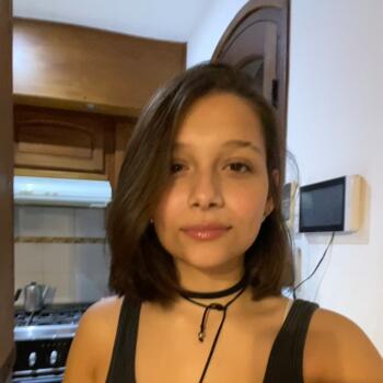 Niñera La Plata: Violeta