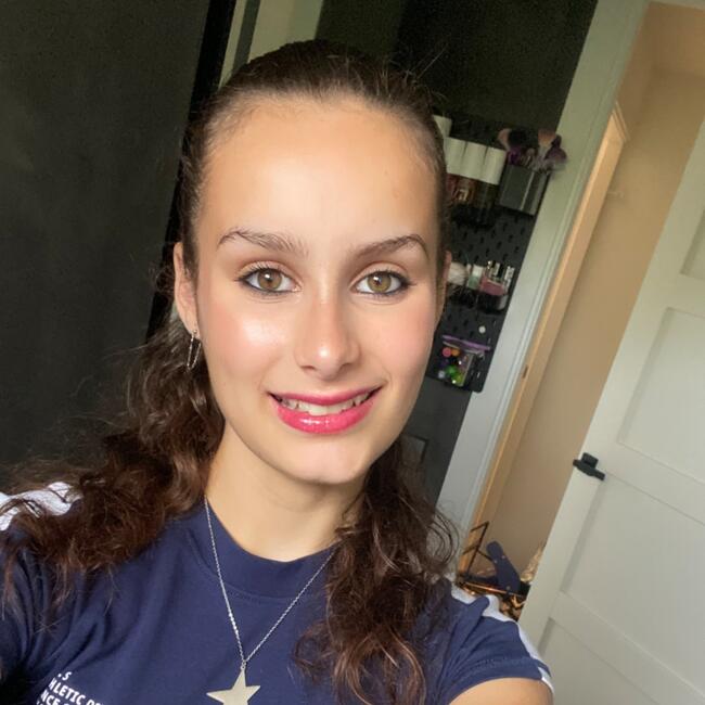 Babysitter in IJmuiden: Amy