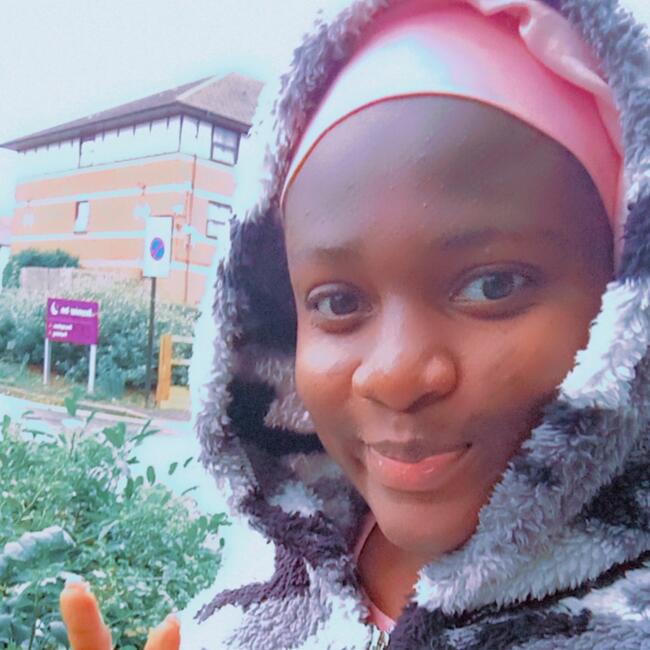 Babysitter in London: Chinyere