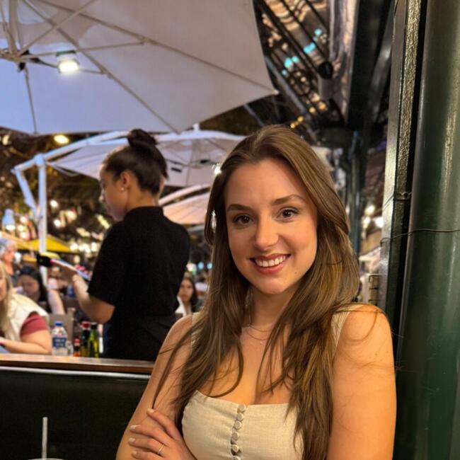 Babysitting job in Passo Fundo: Julia