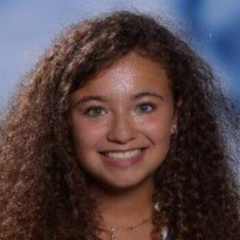 Baby-sitter Calais: Léa