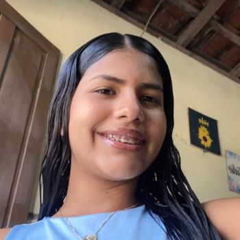 Babysitter in Pilar (Paraíba): Larissa
