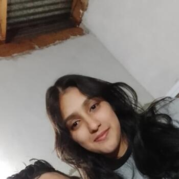 Babysitter in Garupá: Mahia beatriz