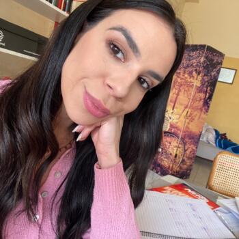 Babysitter Ksyróvrisi: Ιωάννα